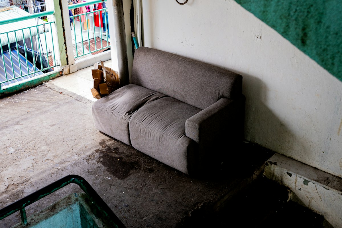 Recogida municipal de muebles en Rubí o vaciado completo: cuál encaja